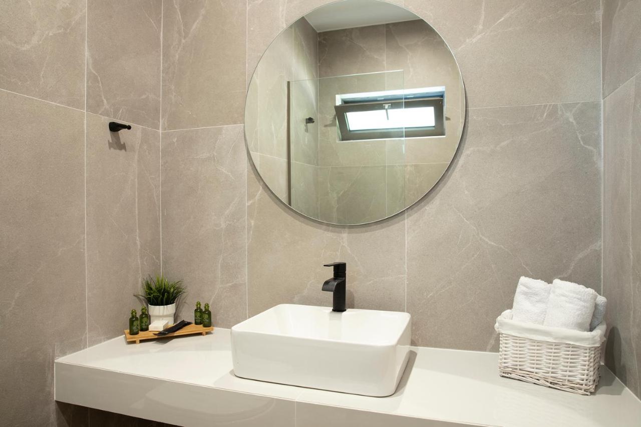 باراليا بانتالييمونوس Olympus Suites المظهر الخارجي الصورة